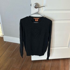 Authentic Tory Burch sweater size M. Tory Burch logo design on front of sweater